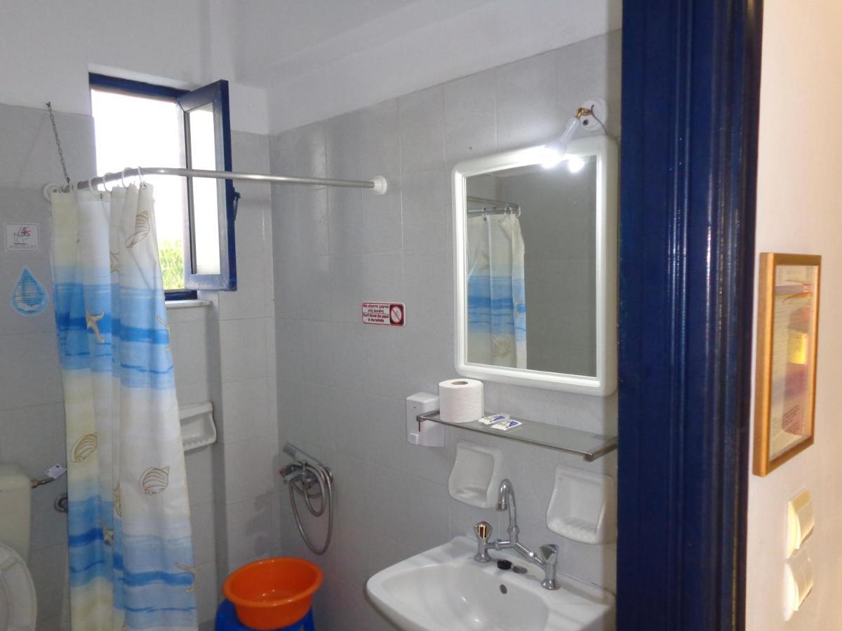Porto Kairis Otel Oreoi Dış mekan fotoğraf