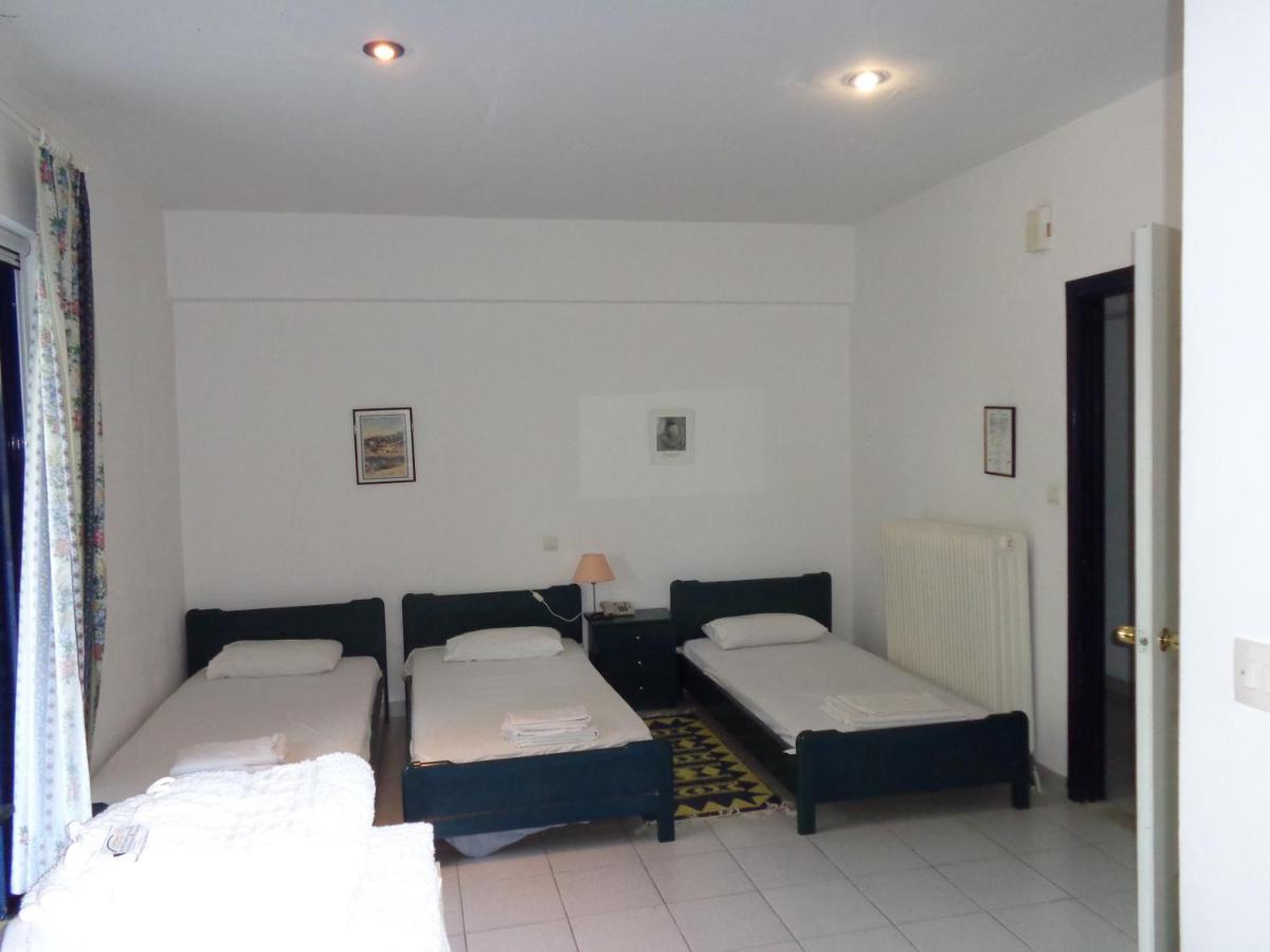 Porto Kairis Otel Oreoi Dış mekan fotoğraf