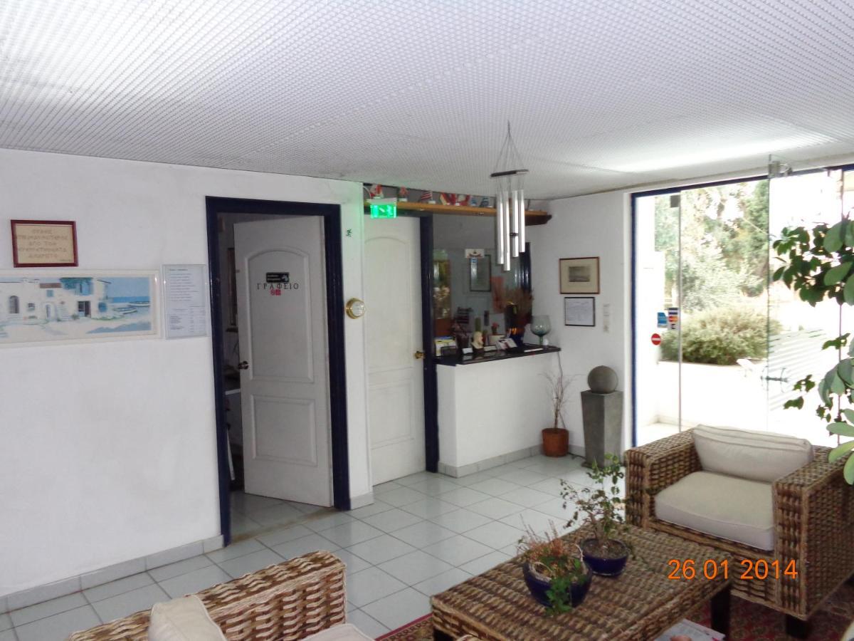 Porto Kairis Otel Oreoi Dış mekan fotoğraf