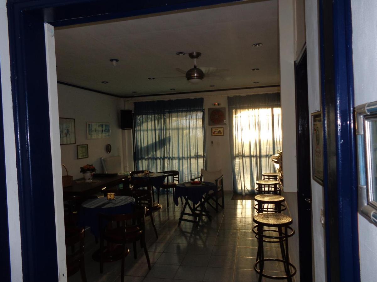 Porto Kairis Otel Oreoi Dış mekan fotoğraf