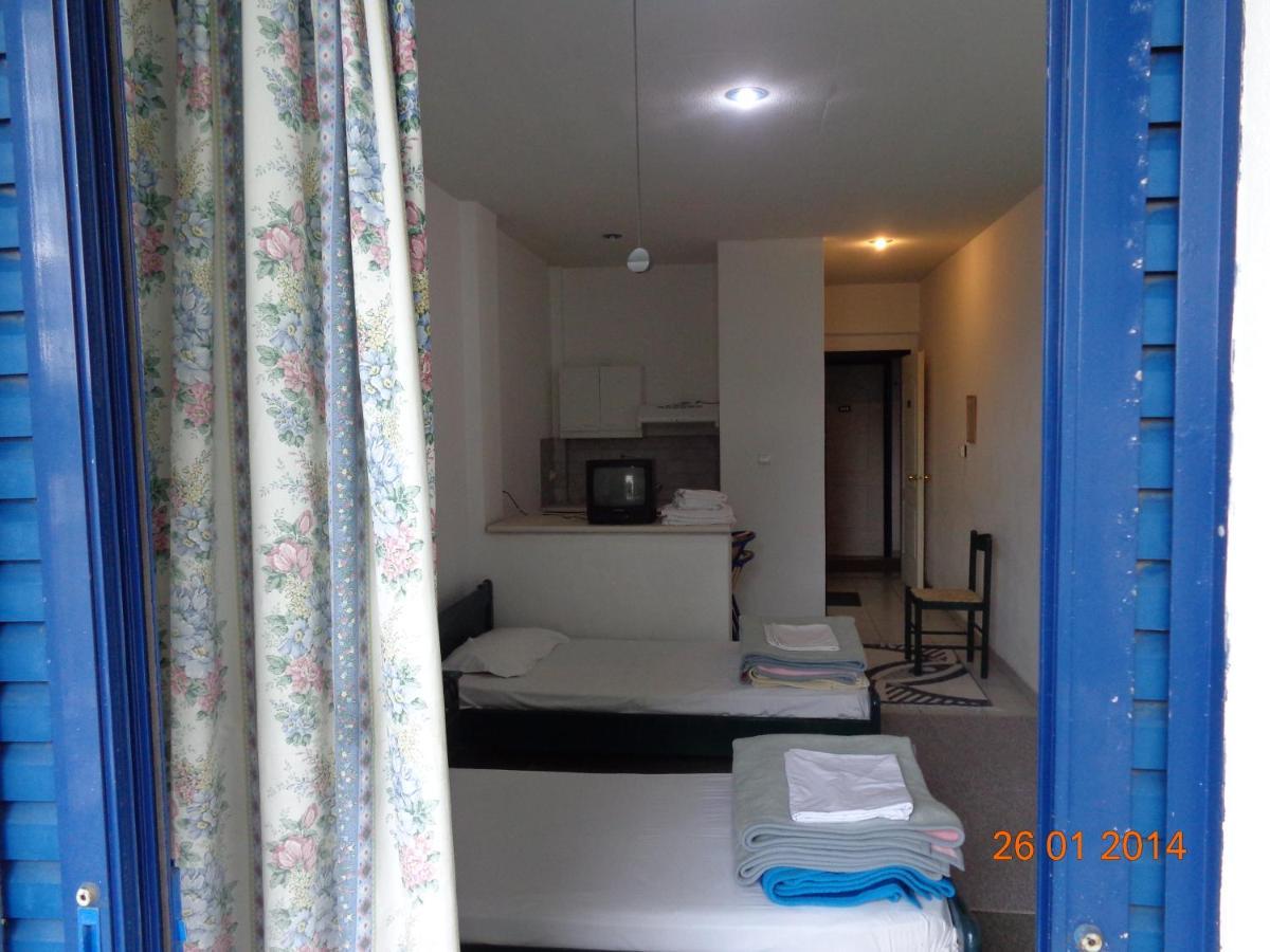 Porto Kairis Otel Oreoi Dış mekan fotoğraf