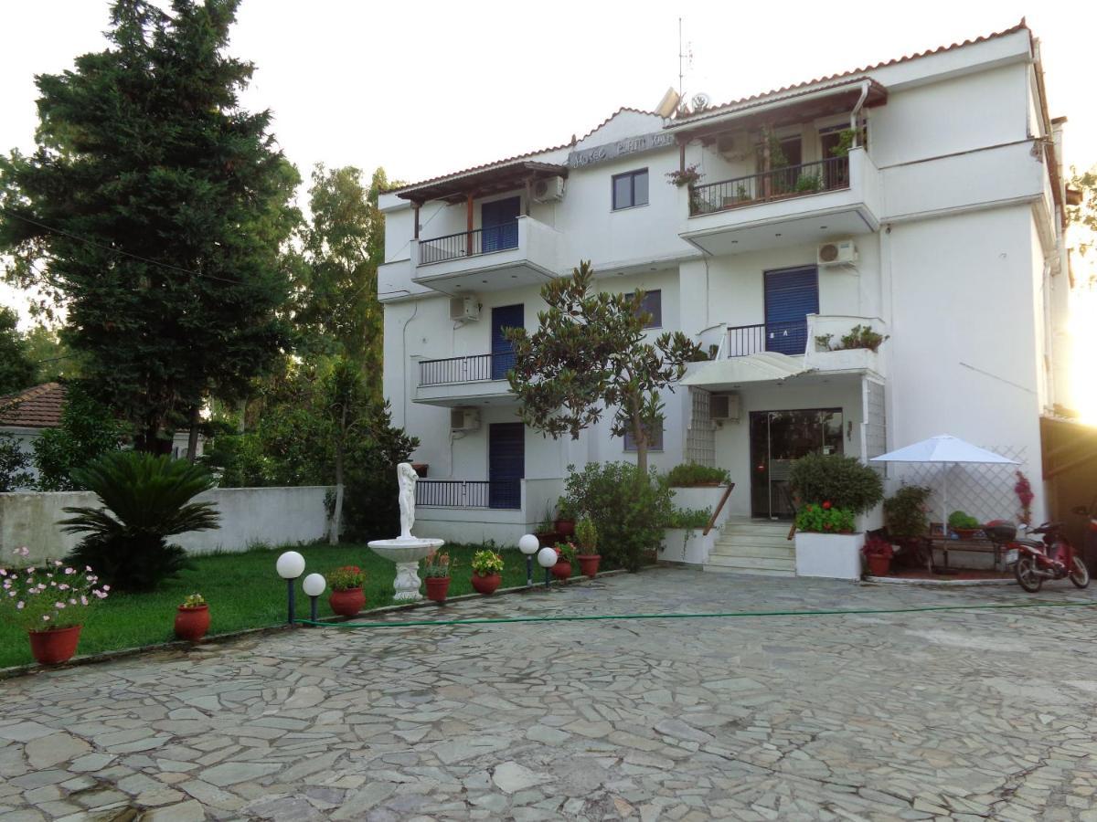Porto Kairis Otel Oreoi Dış mekan fotoğraf